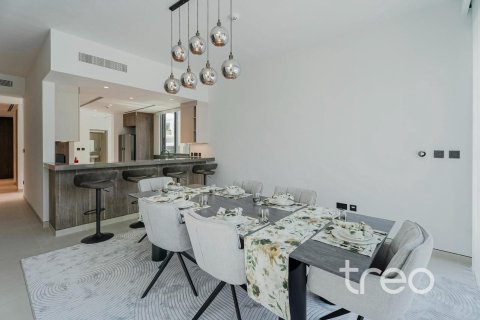 Vilë në Tilal Al Ghaf, Dubai, Emiratet e Bashkuara Arabe 4 dhoma gjumi, 371.61 m2. № 758870 - Foto 6