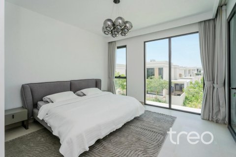 Vilë në Tilal Al Ghaf, Dubai, Emiratet e Bashkuara Arabe 4 dhoma gjumi, 371.61 m2. № 758870 - Foto 10