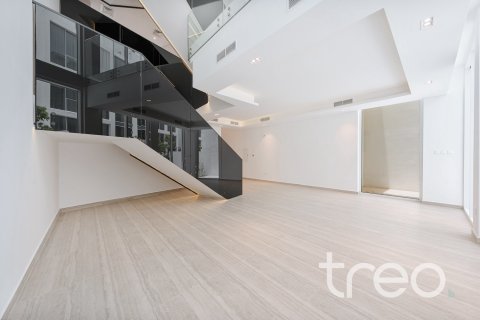 Adosado en alquiler en Al Barari, Dubai, EAU 4 dormitorios, 459.22 m2 № 758872 - foto 4