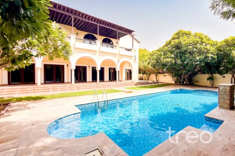 The Villa, Dubai, BAE’de kiralık villa 5 yatak odası, 611.21 m&sup2; No 758871 - fotoğraf 2