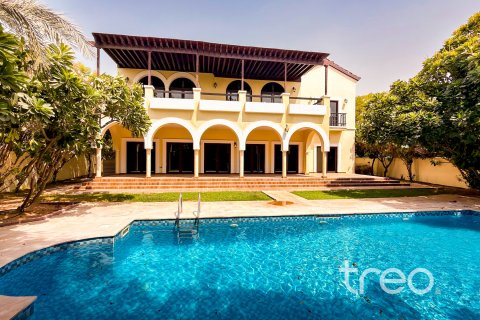 The Villa, Dubai, BAE’de kiralık villa 5 yatak odası, 611.21 m&sup2; No 758871 - fotoğraf 1