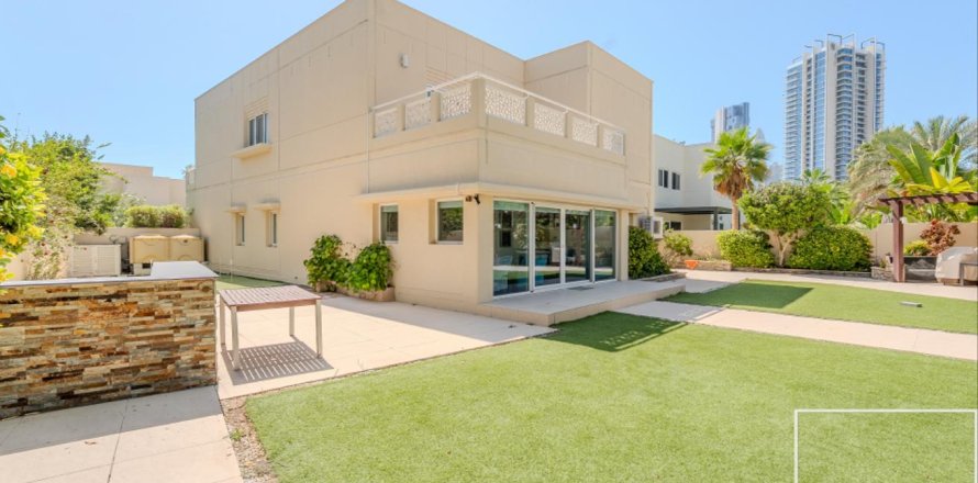 Vilë në Meadows, Dubai, Emiratet e Bashkuara Arabe 4 dhoma gjumi, 656 m2. № 680758