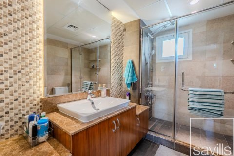 Vilë në Meadows, Dubai, Emiratet e Bashkuara Arabe 4 dhoma gjumi, 656 m2. № 680758 - Foto 13