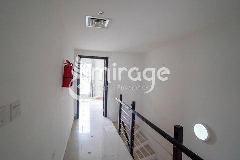 Vila v Al Reef, Abu Dhabi, SAE 2 ložnice, 176.5 m² Č.: 574317 - fotografie 4