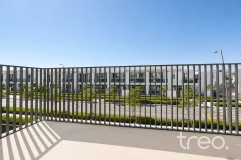 Villa para arrendamento em The Valley, Dubai, EAU 3 quartos, 195.1 m2 № 733845 - foto 19
