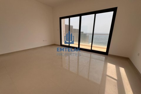 Sharm, Fujairah, संयुक्त अरब अमीरात में विला, 5 बेडरूम, संख्या 587644 - फ़ोटो 10