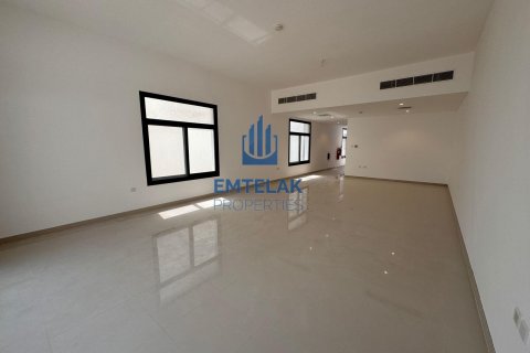 Sharm, Fujairah, संयुक्त अरब अमीरात में विला, 5 बेडरूम, संख्या 587644 - फ़ोटो 5