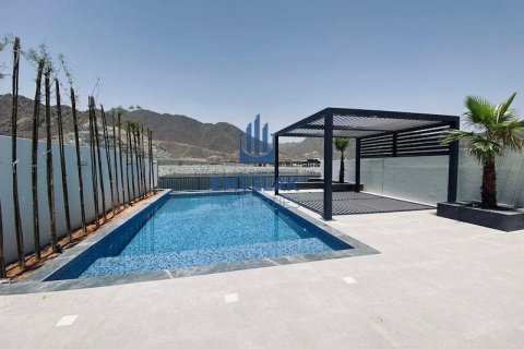 Vila v Sharm, Fujairah, SAE 4 spálne č. 587643 - Fotografia 19