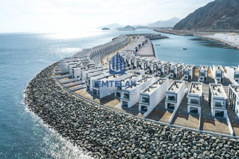 Vila v Sharm, Fujairah, SAE 4 spálne č. 587643 - Fotografia 10