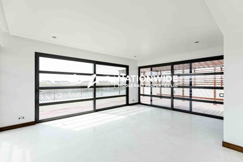 Villa itt: Abu Dhabi, EAE, 4 hálószoba, 1267 m², azonosító: 647158 - fénykép 2