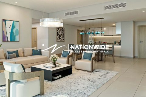 Apartamento en venta en Abu Dhabi, EAU 3 dormitorios, 148 m2 № 647154 - foto 3