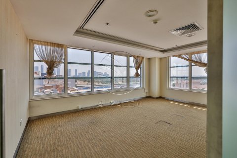 Properti Komersial di Al Nahyan, Abu Dhabi, UEA 636 m2 nomor 615886 - foto 17