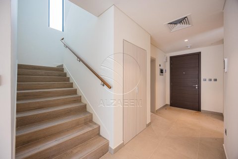 Vila na Yas Island, Abu Dhabi, SAE 4 ložnice, 348 m² Č.: 615889 - fotografie 11