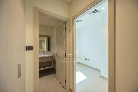 Vila na Yas Island, Abu Dhabi, SAE 4 ložnice, 348 m² Č.: 615889 - fotografie 25