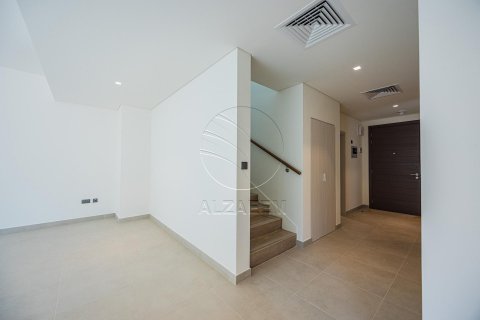 Vila na Yas Island, Abu Dhabi, SAE 4 ložnice, 348 m² Č.: 615889 - fotografie 10