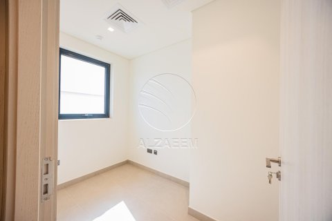 Vila na Yas Island, Abu Dhabi, SAE 4 ložnice, 348 m² Č.: 615889 - fotografie 15