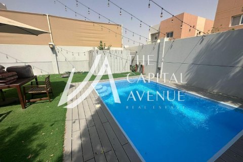 Kaupunkipientalo Al Samha, Abu Dhabi, Arabiemiraatit 3 makuuhuonetta, 260 m2 № 681245 - kuva 13