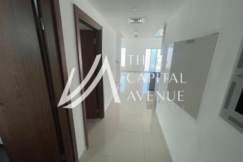 Kaupunkipientalo Al Samha, Abu Dhabi, Arabiemiraatit 3 makuuhuonetta, 260 m2 № 681245 - kuva 5