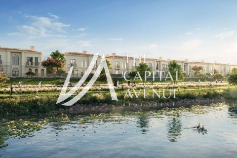 Villa zum Verkauf in Khalifa City, Abu Dhabi, VAE 5 Schlafzimmer, 682 m2 Nr. 681333 - Foto 3