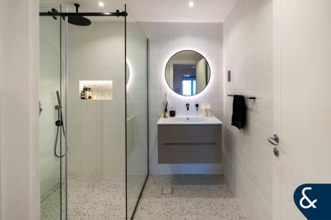 Huoneisto MARINA RESIDENCES Palm Jumeirah, Dubai, Arabiemiraatit 3 makuuhuonetta, 227 m2 № 671587 - kuva 14