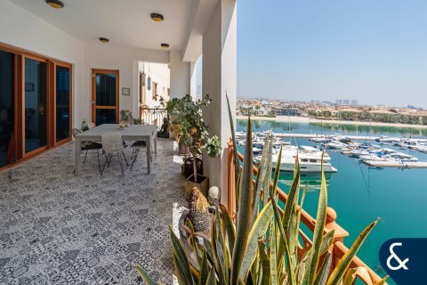 Huoneisto MARINA RESIDENCES Palm Jumeirah, Dubai, Arabiemiraatit 3 makuuhuonetta, 227 m2 № 671587 - kuva 17