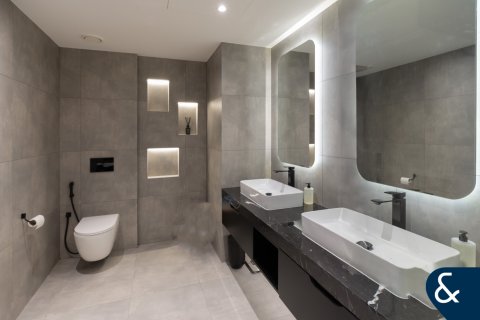 Huoneisto MARINA RESIDENCES Palm Jumeirah, Dubai, Arabiemiraatit 3 makuuhuonetta, 227 m2 № 671587 - kuva 12