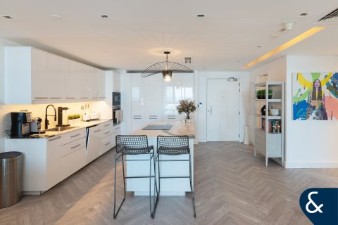 Huoneisto MARINA RESIDENCES Palm Jumeirah, Dubai, Arabiemiraatit 3 makuuhuonetta, 227 m2 № 671587 - kuva 4