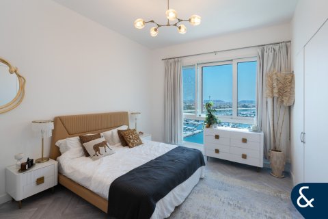 Huoneisto MARINA RESIDENCES Palm Jumeirah, Dubai, Arabiemiraatit 3 makuuhuonetta, 227 m2 № 671587 - kuva 20