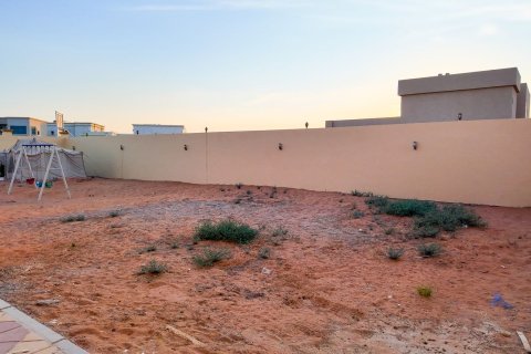 Vila u Al Riffa, Ras Al Khaimah, UAE 4 spavaćih soba, 929 m2 Br. 734944 - fotografija 7