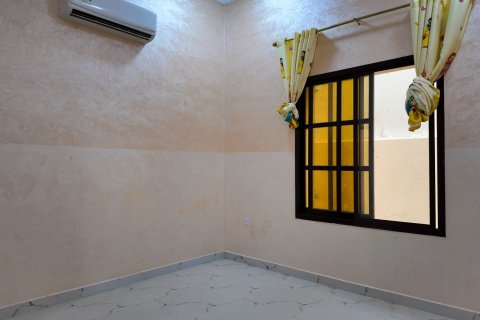 Vila u Al Riffa, Ras Al Khaimah, UAE 4 spavaćih soba, 929 m2 Br. 734944 - fotografija 15
