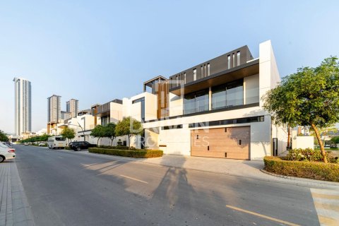 Müüa villa asukohaga Mohammed Bin Rashid City, Dubai, AÜE: 5 magamistoaga, 745.83 m² Nr 755689 - pilt 2