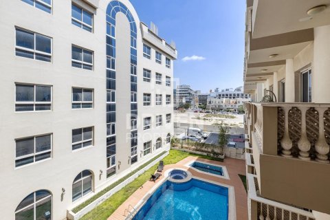 Apartment in Jumeirah Village Circle, Dubai, UAE 1 room, 36.98 sq.m. № 755878 - photo 1