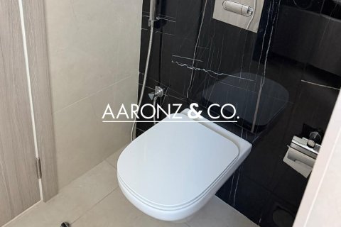 Byt v Jumeirah Lake Towers, Dubai, SAE 1 ložnice, 80 m² Č.: 687052 - fotografie 8