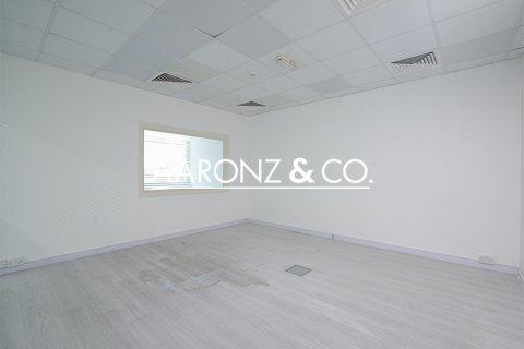 Sheikh Zayed Road, Dubai, संयुक्त अरब अमीरात में कार्यालय, 93 वर्ग मीटर, संख्या 687049 - फ़ोटो 2