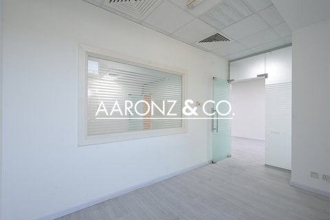 Sheikh Zayed Road, Dubai, संयुक्त अरब अमीरात में कार्यालय, 93 वर्ग मीटर, संख्या 687049 - फ़ोटो 6