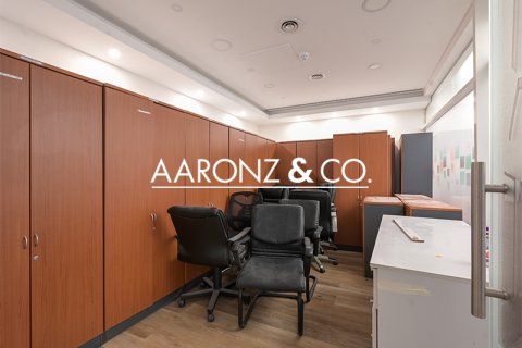 Sheikh Zayed Road, Dubai, संयुक्त अरब अमीरात में कार्यालय, 258 वर्ग मीटर, संख्या 687050 - फ़ोटो 9