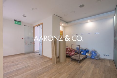 Sheikh Zayed Road, Dubai, संयुक्त अरब अमीरात में कार्यालय, 258 वर्ग मीटर, संख्या 687050 - फ़ोटो 4
