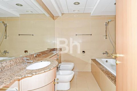 Apartment in Dubai Marina, UAE 4 bedrooms, 285 sq.m. № 645293 - photo 6