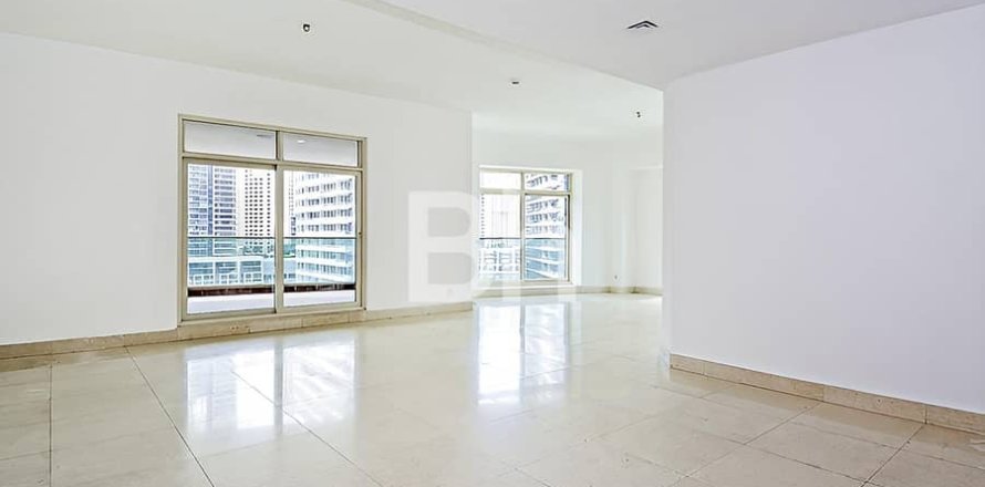 Apartment in Dubai Marina, UAE 4 bedrooms, 285 sq.m. № 645293