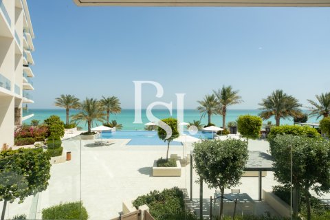 Apartmen di Saadiyat Island, Abu Dhabi, UAE 2 bilik tidur, 209 meter persegi № 717215 - foto 3