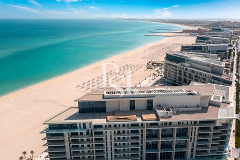Huoneisto Saadiyat Island, Abu Dhabi, Arabiemiraatit 2 makuuhuonetta, 329 m2 № 717214 - kuva 3