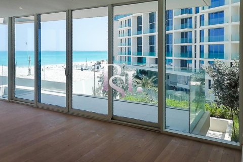 Huoneisto Saadiyat Island, Abu Dhabi, Arabiemiraatit 2 makuuhuonetta, 329 m2 № 717214 - kuva 7