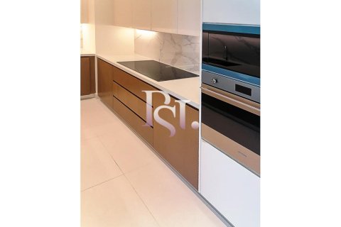 Huoneisto Saadiyat Island, Abu Dhabi, Arabiemiraatit 2 makuuhuonetta, 329 m2 № 717214 - kuva 10