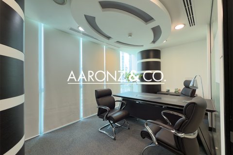 Jumeirah Lake Towers, Dubai, संयुक्त अरब अमीरात में कार्यालय, 186.1 वर्ग मीटर, संख्या 670636 - फ़ोटो 12