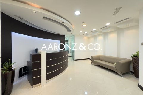 Jumeirah Lake Towers, Dubai, संयुक्त अरब अमीरात में कार्यालय, 186.1 वर्ग मीटर, संख्या 670636 - फ़ोटो 13