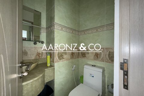 Biuro do wynajęcia w Jumeirah Lake Towers, Dubai, ZEA 60.9 mkw., nr 670635 - zdjęcie 10