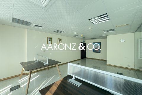 Biuro do wynajęcia w Jumeirah Lake Towers, Dubai, ZEA 60.9 mkw., nr 670635 - zdjęcie 9