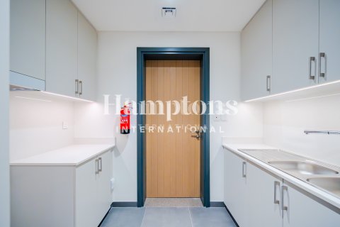Townhouse de închiriat în Arabian Ranches 3, Dubai, EAU 4 dormitoare, 306.02248200 mp.  №760619 - poză 18
