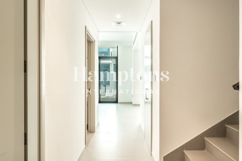 Řadový dům v Arabian Ranches 3, Dubai, SAE 3 ložnice, 128.02033400 m² Č.: 760618 - fotografie 2
