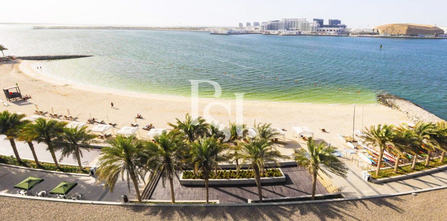 Квартира в Al Raha Beach, Абу-Даби, ОАЭ 3 спальни, 166м2 № 716284